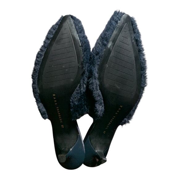 Zara Navy Blue Faux Fur Fuzzy Fluffy Kitten Heel Pointed Toe Mules Sz 37 6.5 - Picture 6 of 7
